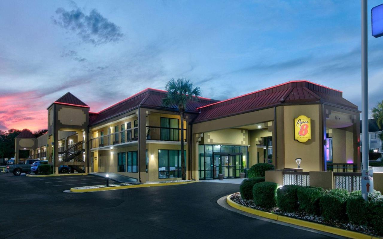 Super 8 By Wyndham Mobile/Tillmans Corner Exterior photo