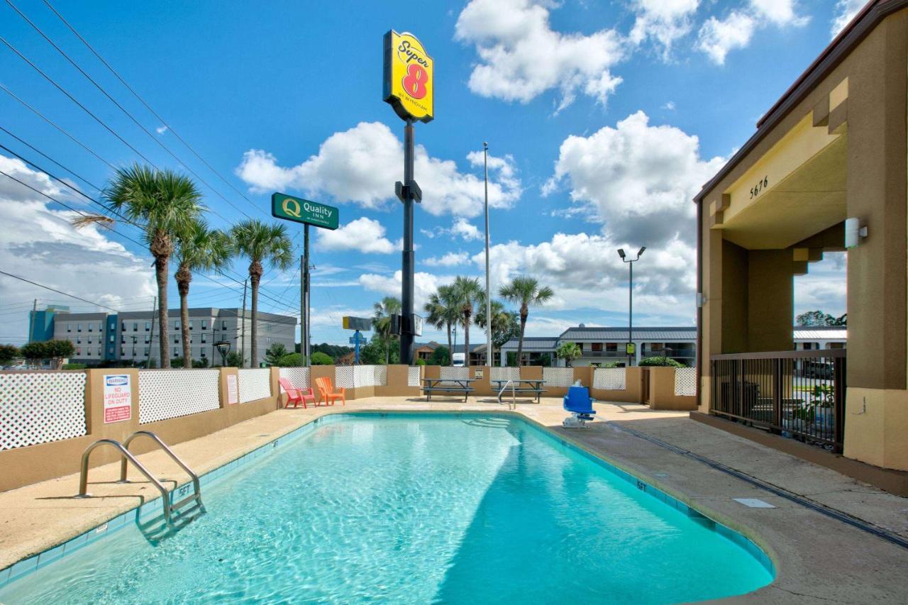 Super 8 By Wyndham Mobile/Tillmans Corner Exterior photo